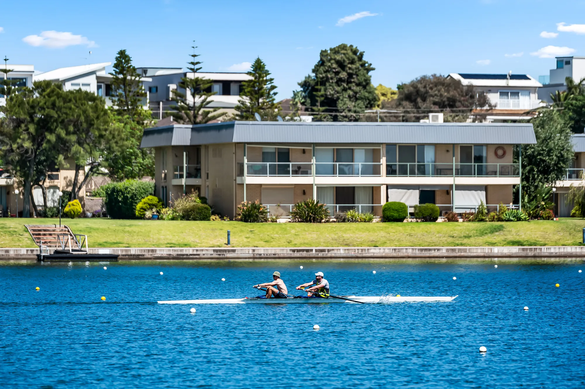 Rowers on West Lakes